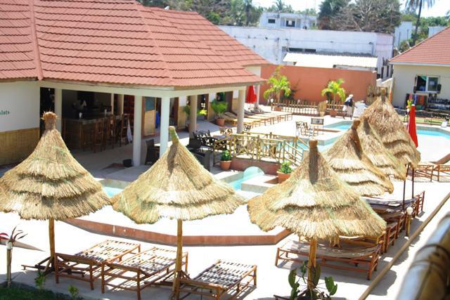 Bamboo Garden Hotel Serrekunda Exterior foto