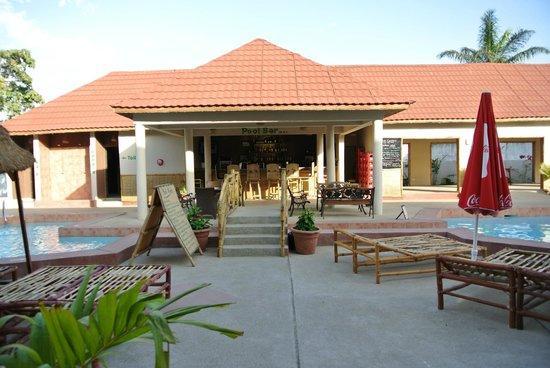 Bamboo Garden Hotel Serrekunda Exterior foto
